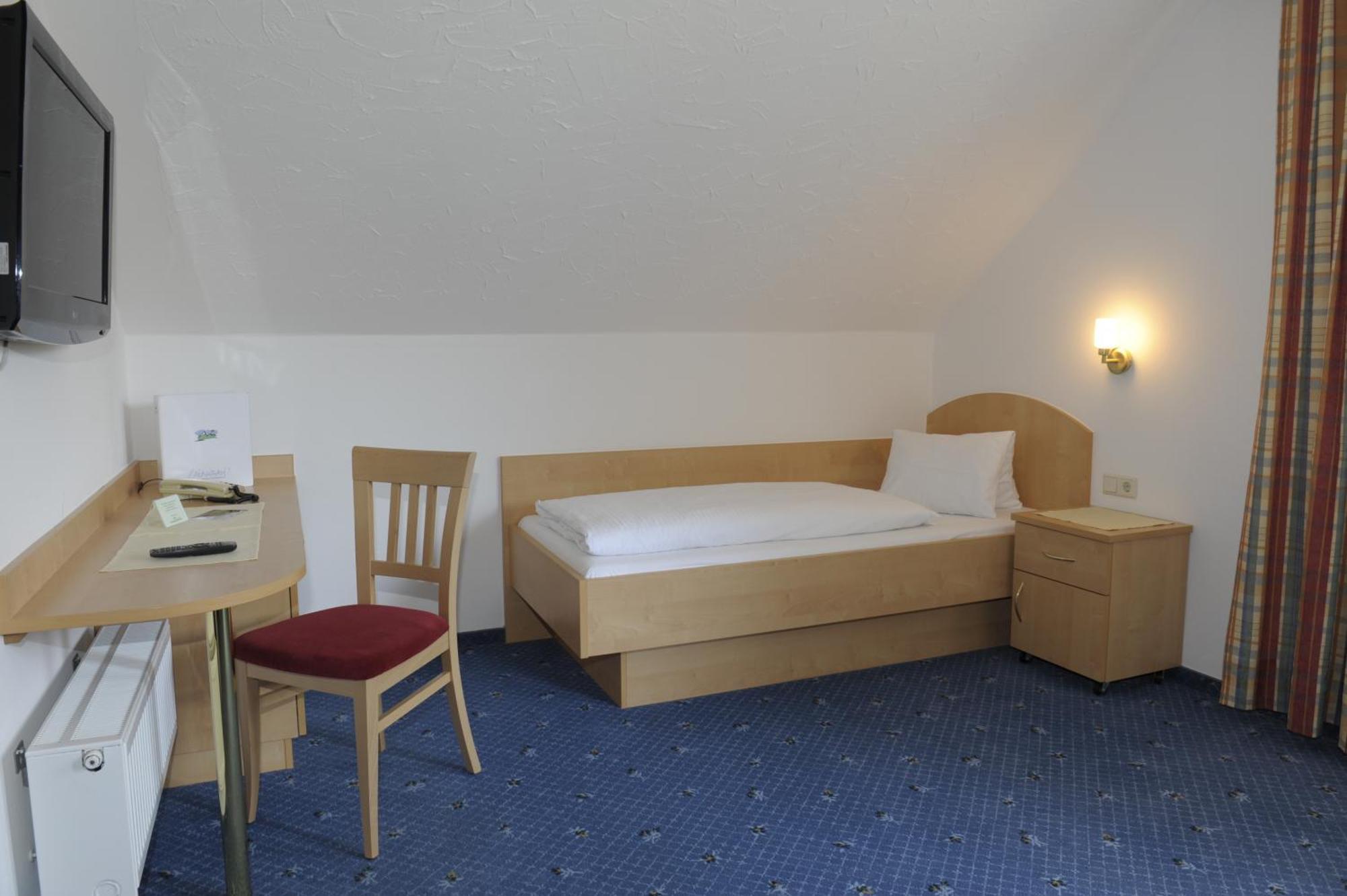 Landhotel Stofflerwirt Санкт Михаел им Лунгау Екстериор снимка