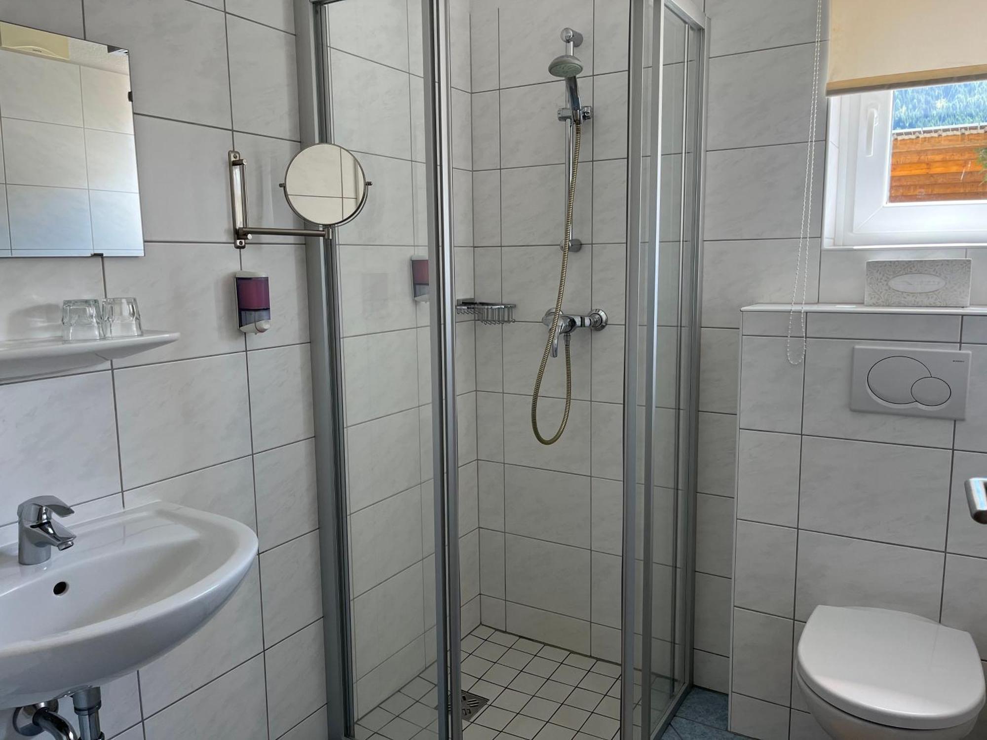 Landhotel Stofflerwirt Санкт Михаел им Лунгау Екстериор снимка